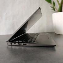 Laptop Dell Latitude 5300 2in1 i5-8265U 16GB 256GB SSD 13.3" FHD Windows 11 Pro Refurbished Klasa A [POLEASINGOWY]
